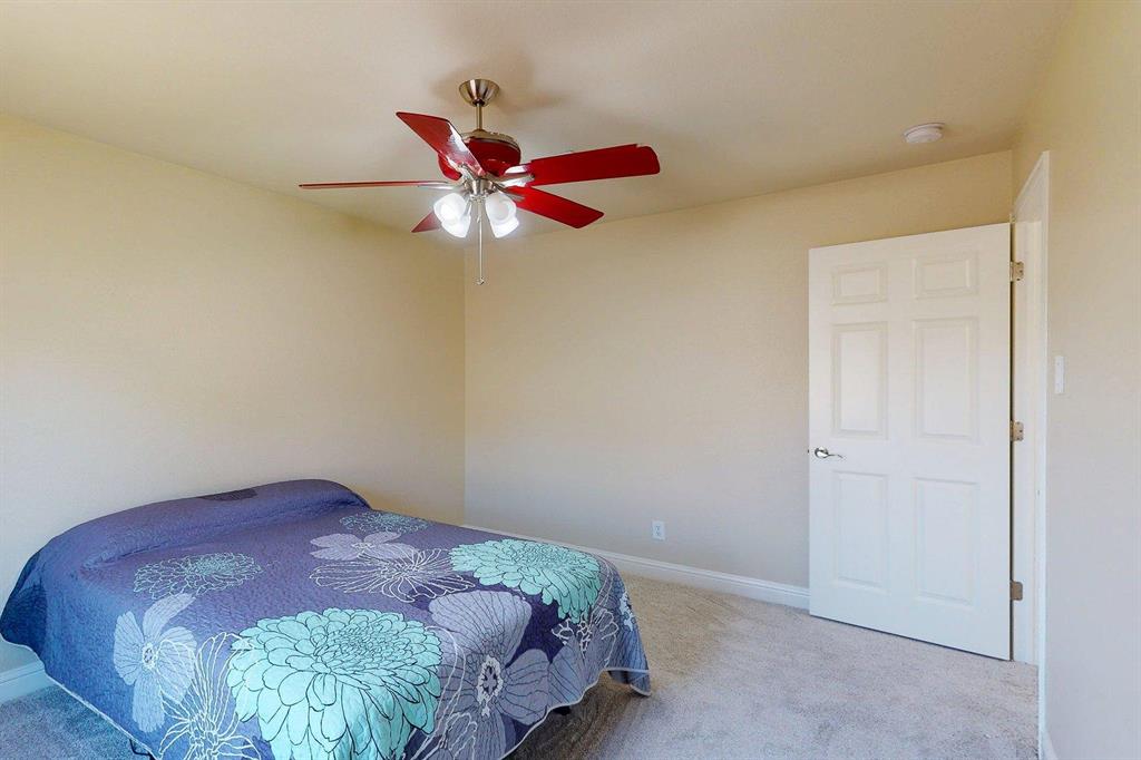 Country Lakes - Residential