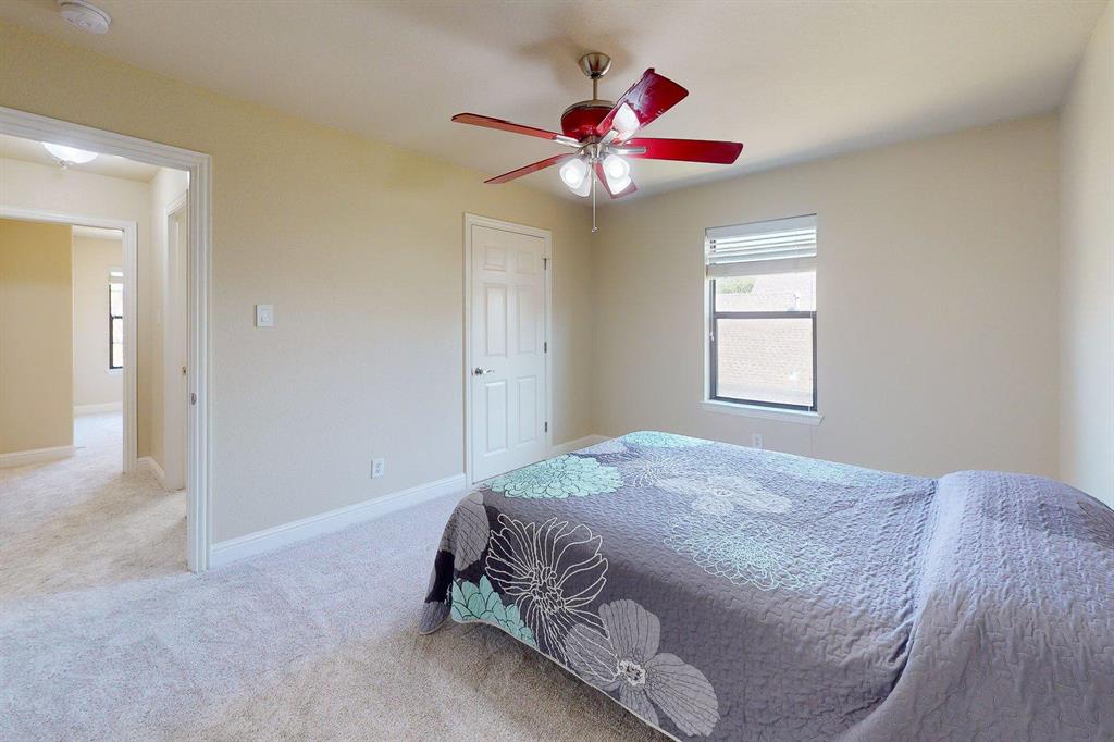Country Lakes - Residential