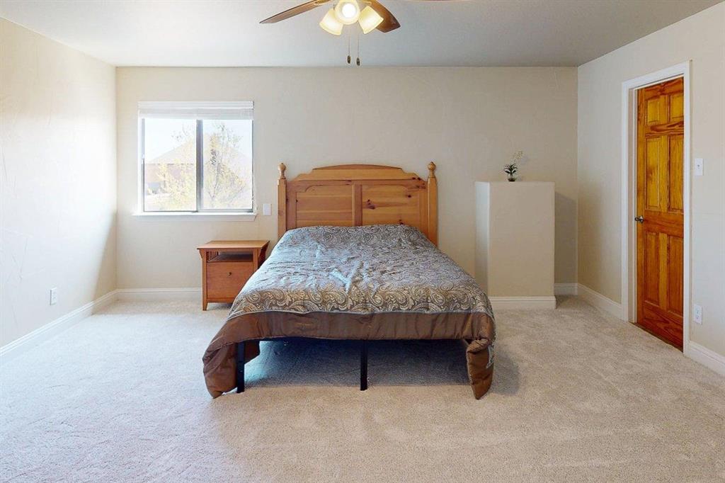 Country Lakes - Residential
