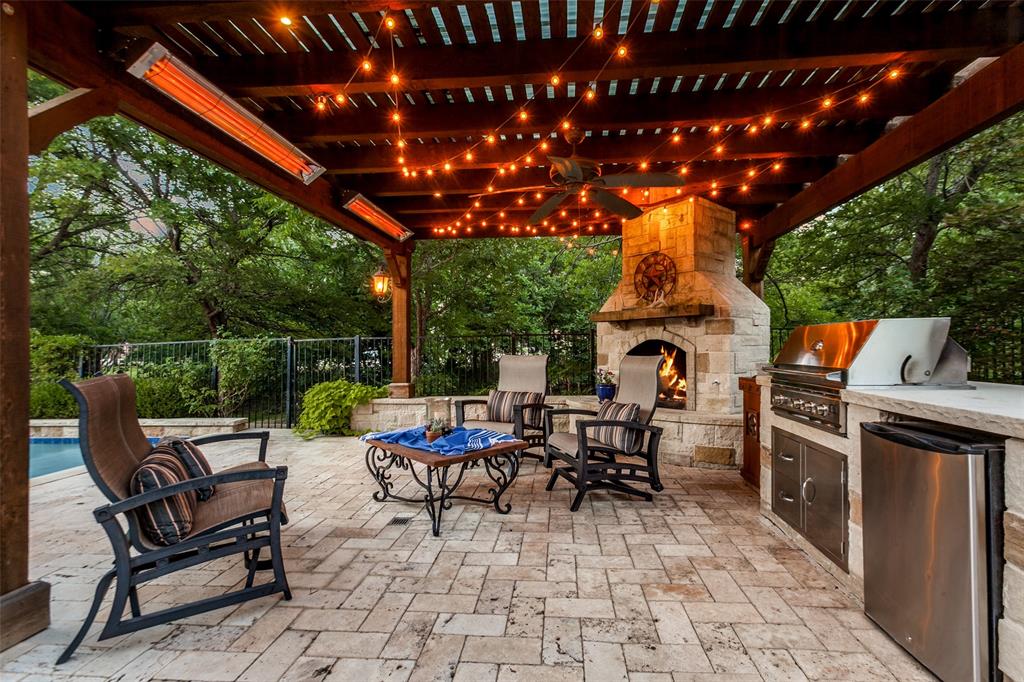 2505 Valley Glen Court