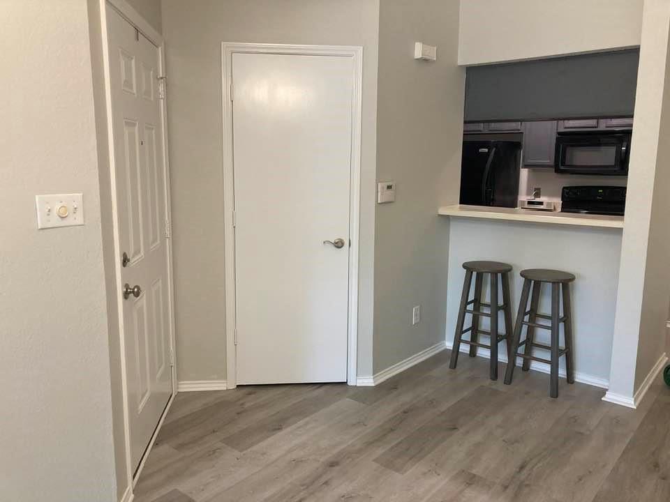 Heights Condo The - Residential