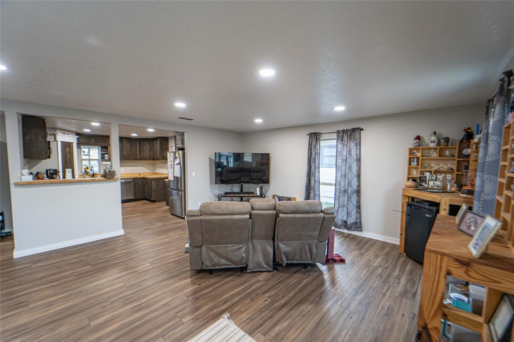 Holloman S - Residential