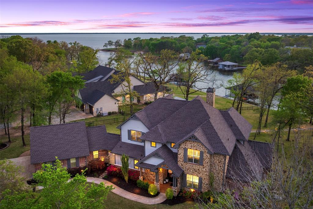Pinnacle Club - Residential