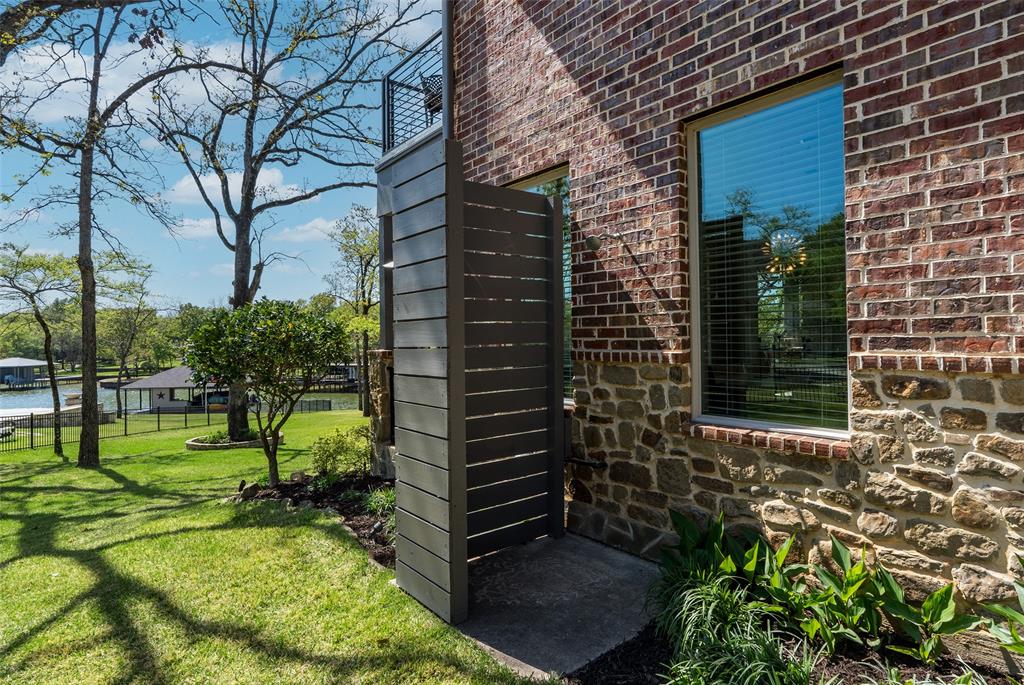 Pinnacle Club - Residential