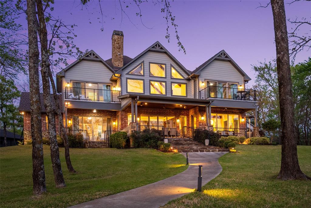 211 Sandpiper Drive