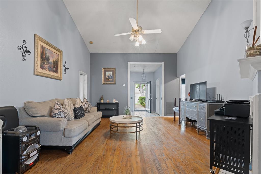 2521 Coldstream Drive