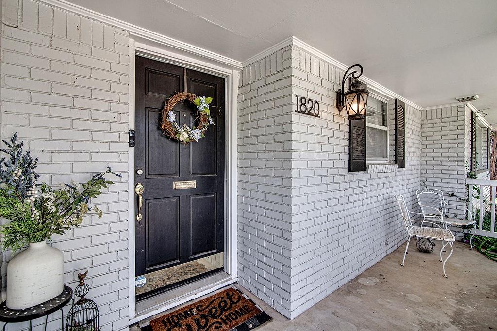 1820 Ridgmar Boulevard