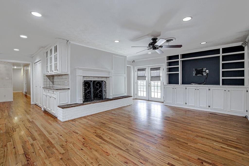 1820 Ridgmar Boulevard