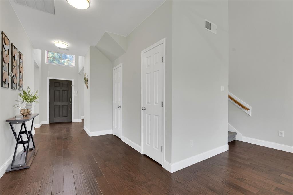3925 Wisteria Lane