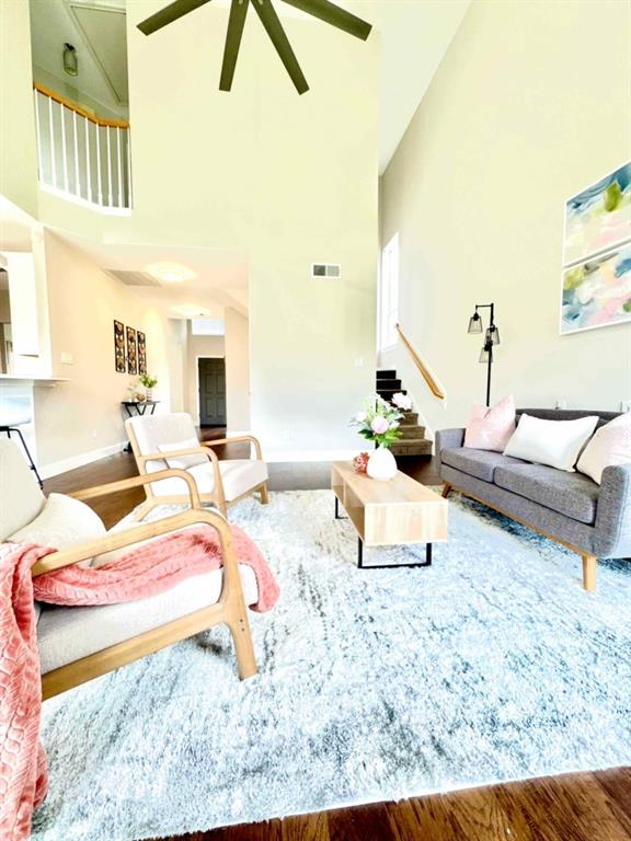 3925 Wisteria Lane