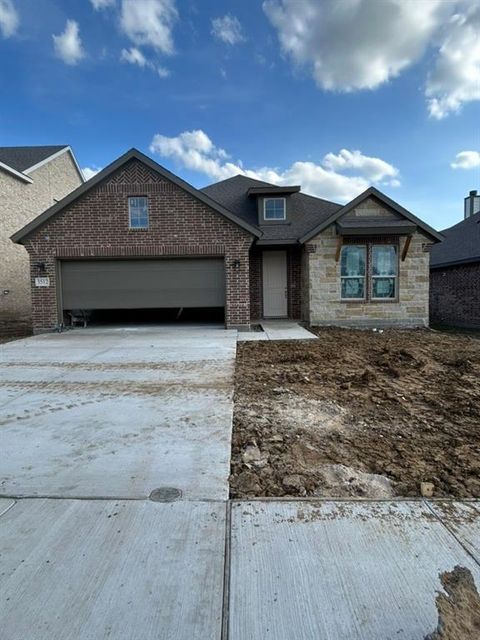 Photo of 3512 Helena Street, Gainesville, TX 76240 (MLS # 21240875)