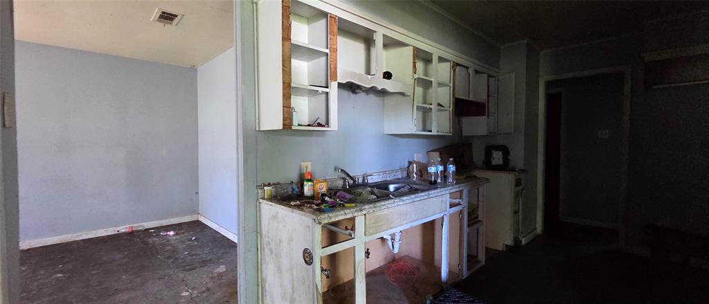 Shreveport, Louisiana 71107, United States, 3 Bedrooms Bedrooms, ,1 BathroomBathrooms,Residential,Active,188347