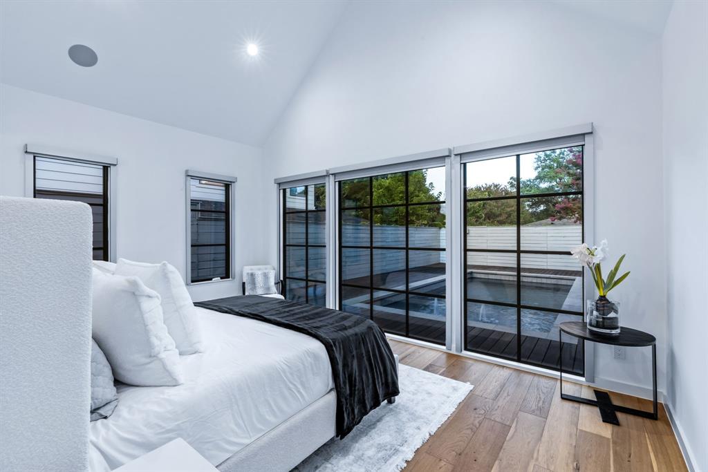 Bob-O-Links Downs - Residential