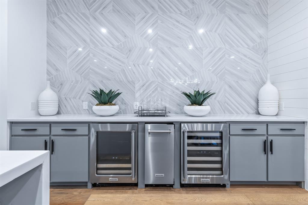 Bob-O-Links Downs - Residential