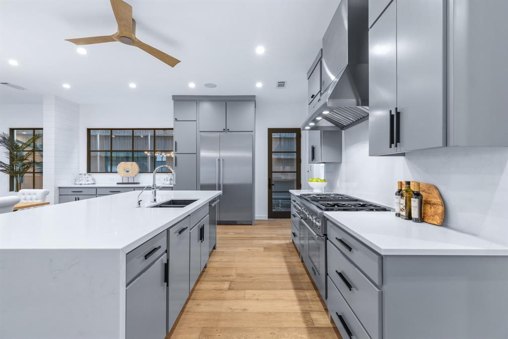 Bob-O-Links Downs - Residential