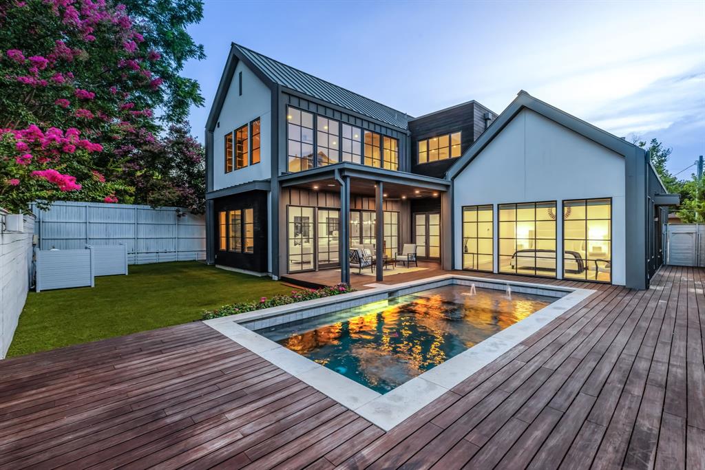 Bob-O-Links Downs - Residential