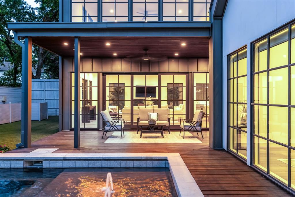 Bob-O-Links Downs - Residential