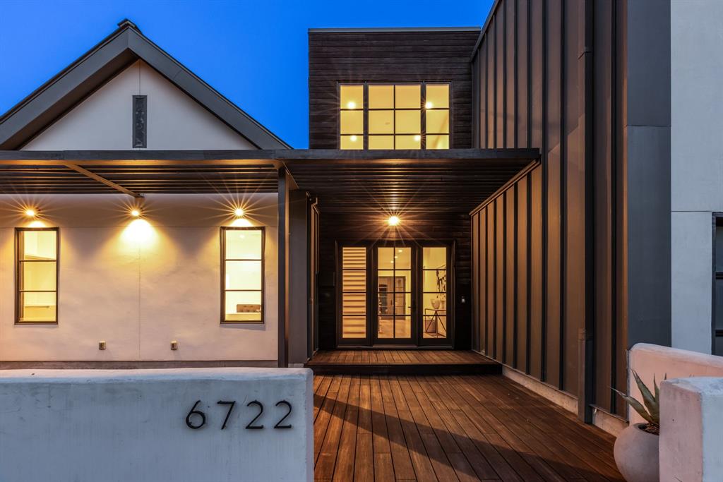 Bob-O-Links Downs - Residential