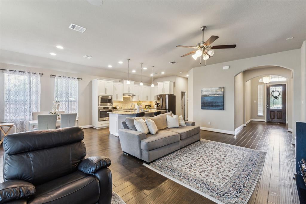 1117 Summer Lane