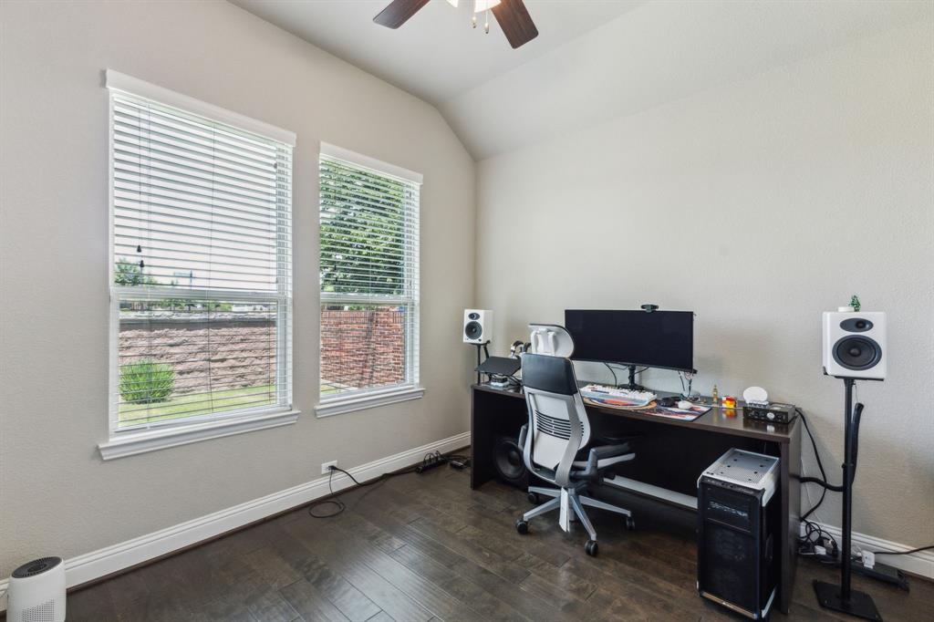 1117 Summer Lane