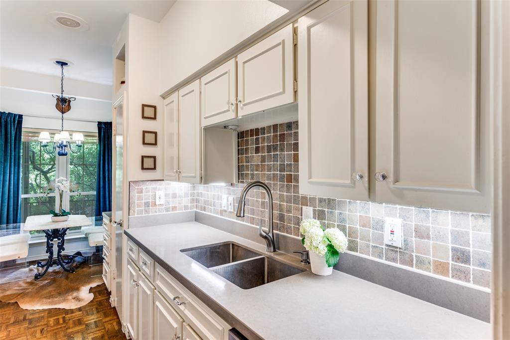 Royale Orleans East Condo - Residential
