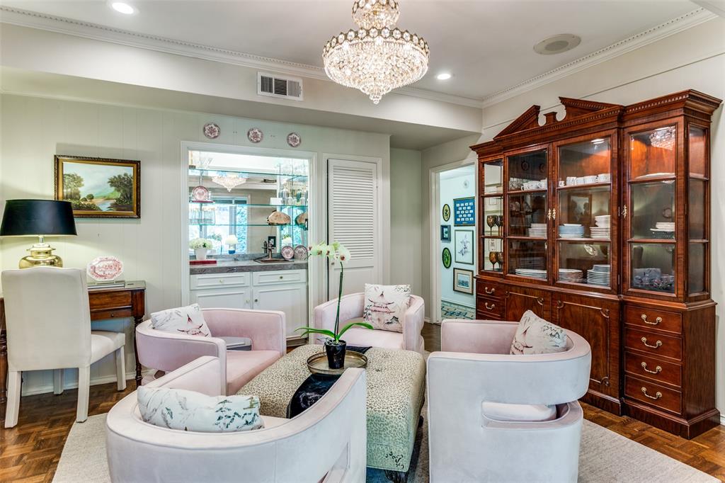Royale Orleans East Condo - Residential