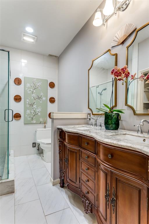 Royale Orleans East Condo - Residential
