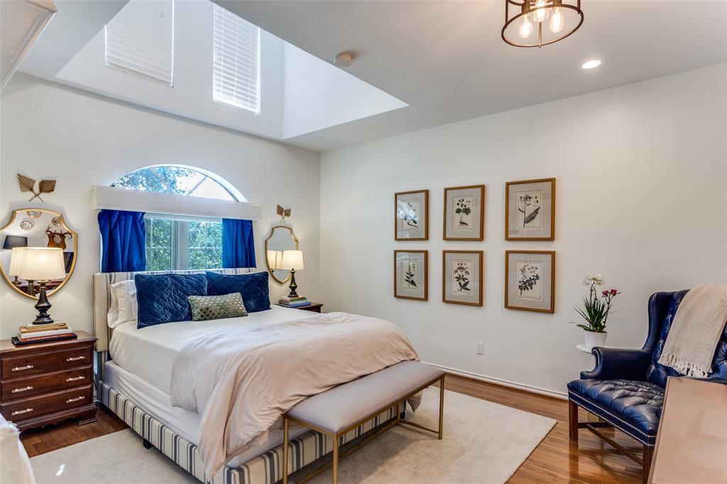Royale Orleans East Condo - Residential