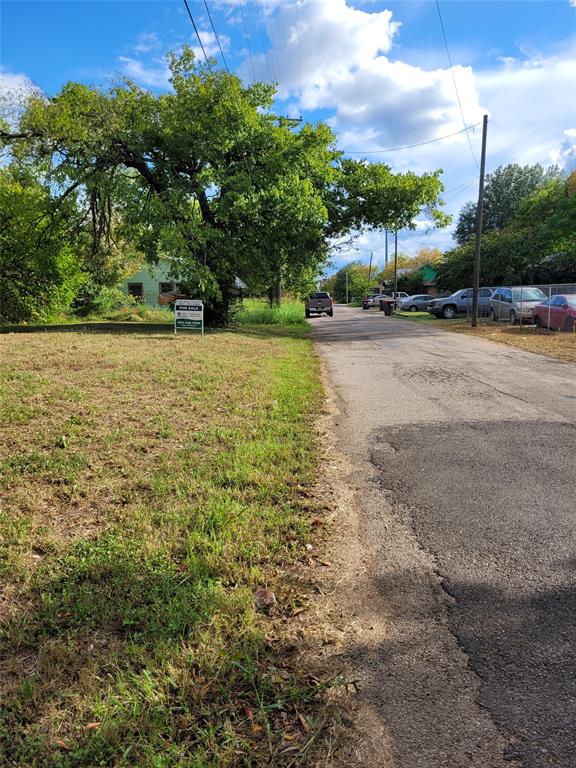 CITY OF PARIS - Land