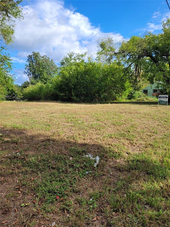 CITY OF PARIS - Land