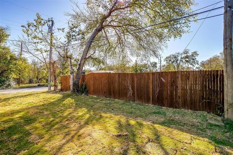 A home in Cleburne