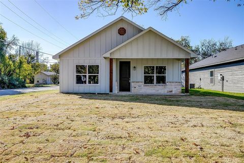 A home in Cleburne