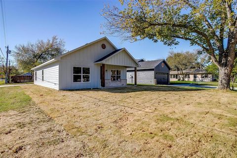 A home in Cleburne