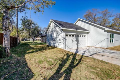 A home in Cleburne