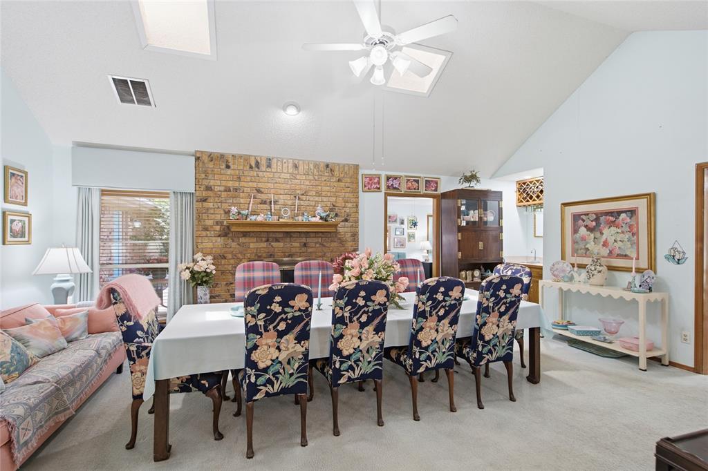 213 White Drive