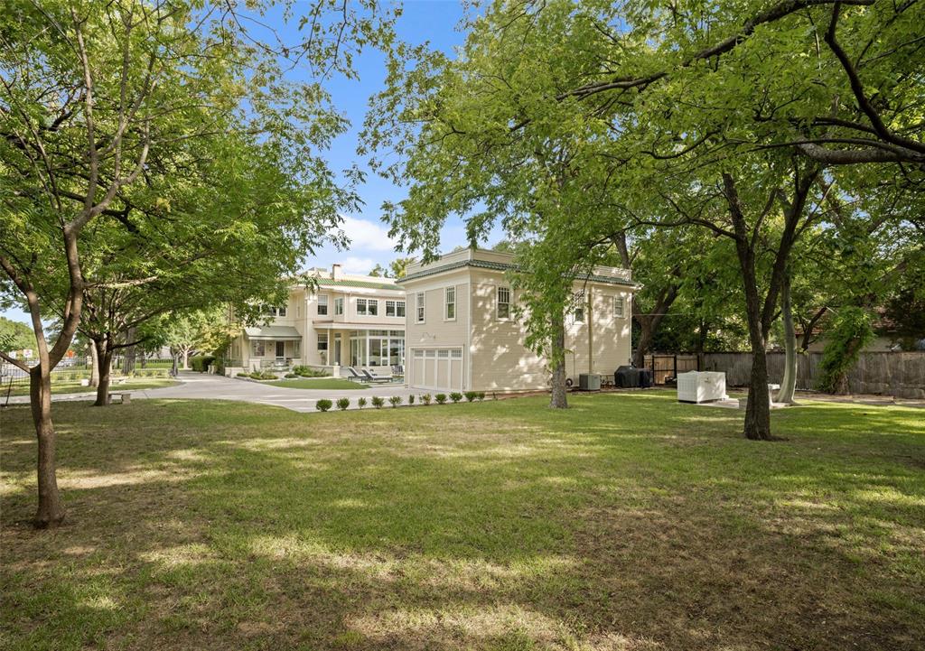 Munger Place - Residential