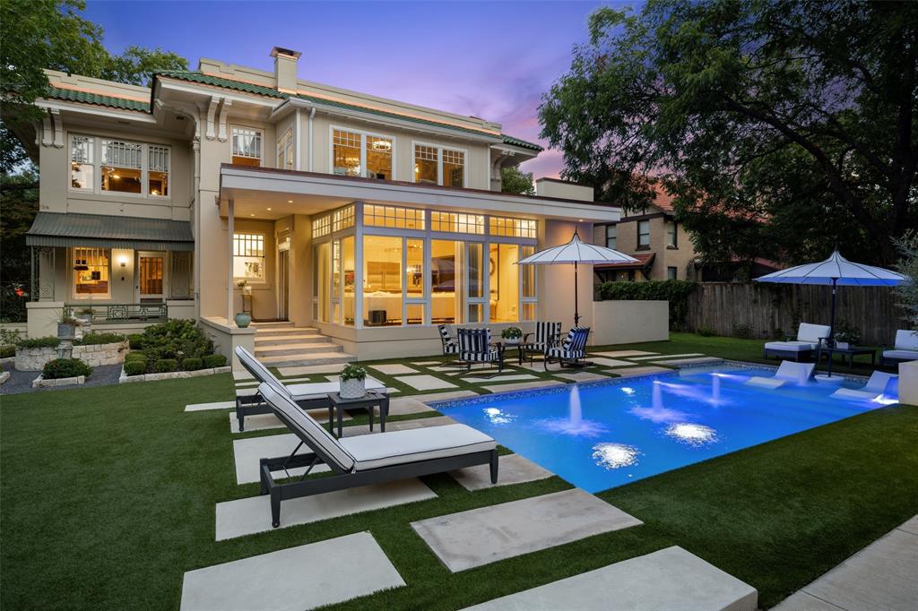 Munger Place - Residential