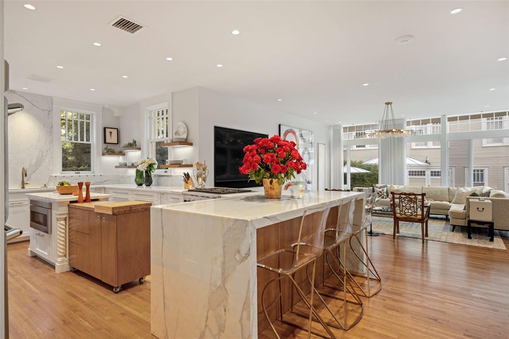 Munger Place - Residential