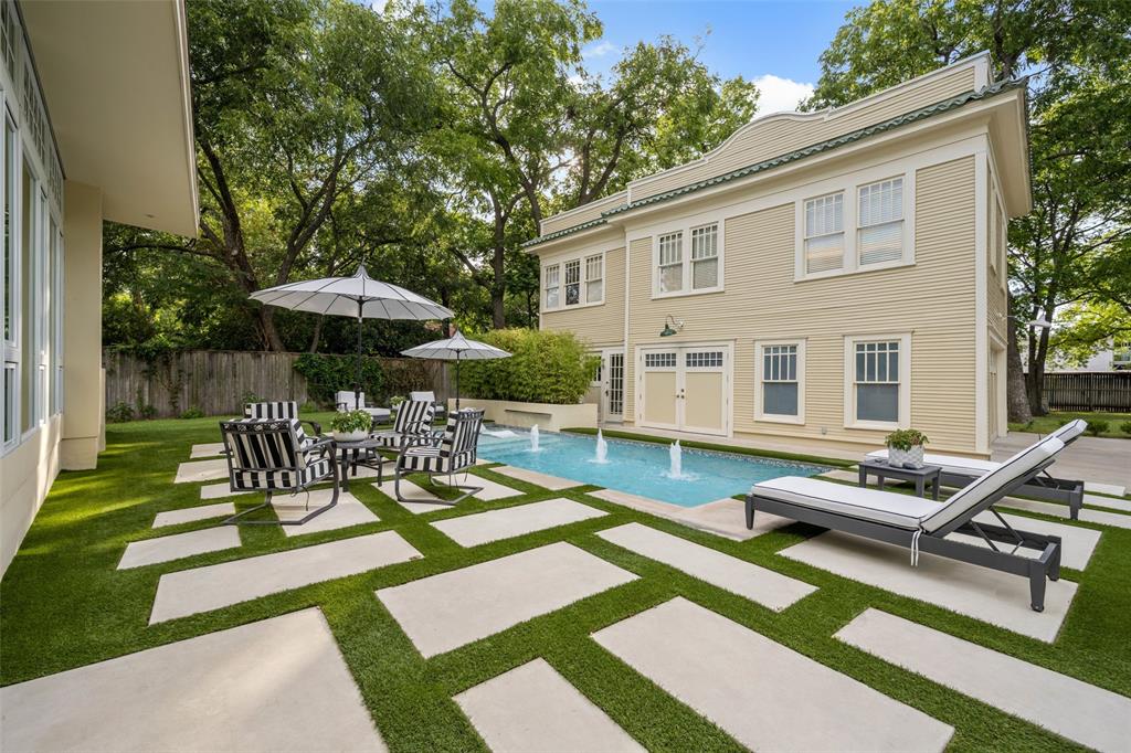 Munger Place - Residential