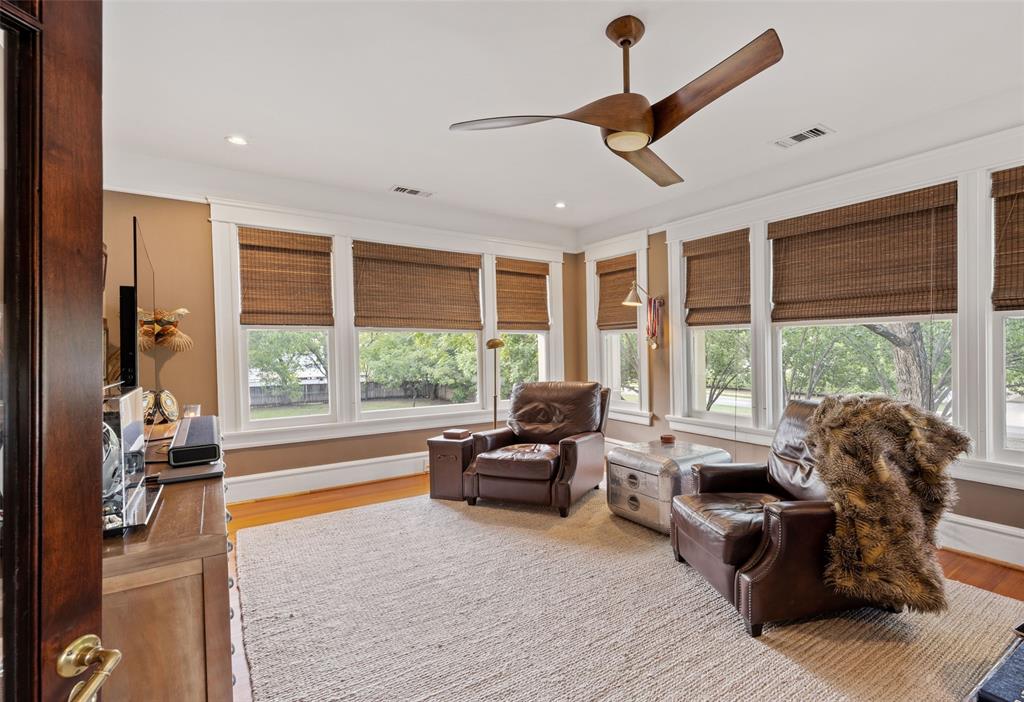 Munger Place - Residential