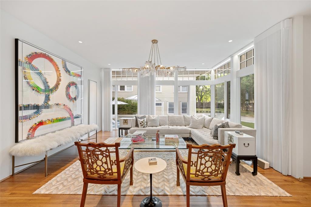 Munger Place - Residential