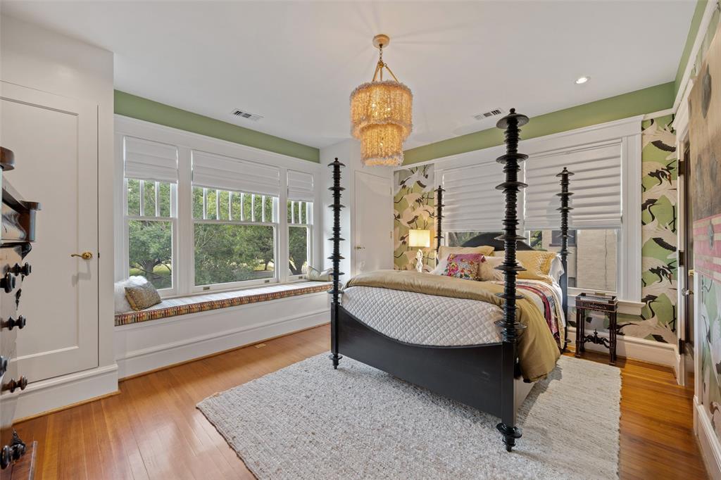 Munger Place - Residential