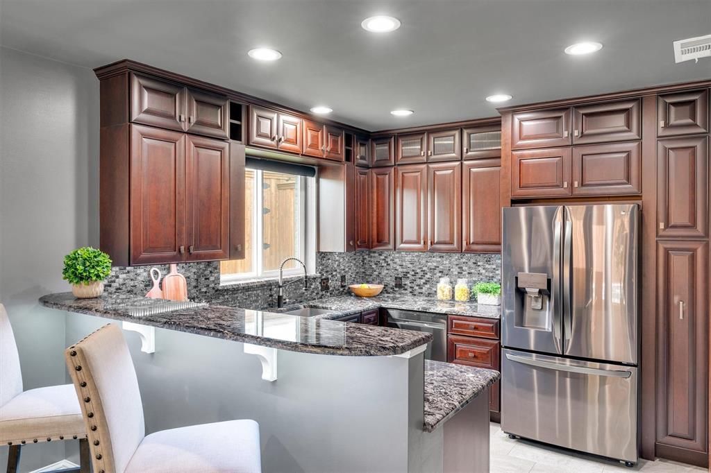 Photo of 16815 Davenport Road, Dallas, TX 75248 (MLS # 21248949)