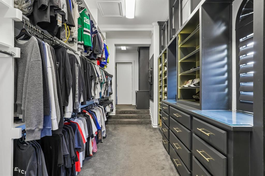 Starwood Ph Four Village 15 - Residential