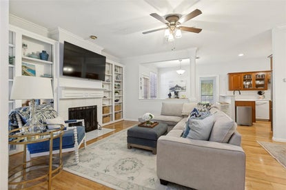 8610 Brittania Way – Investment Home