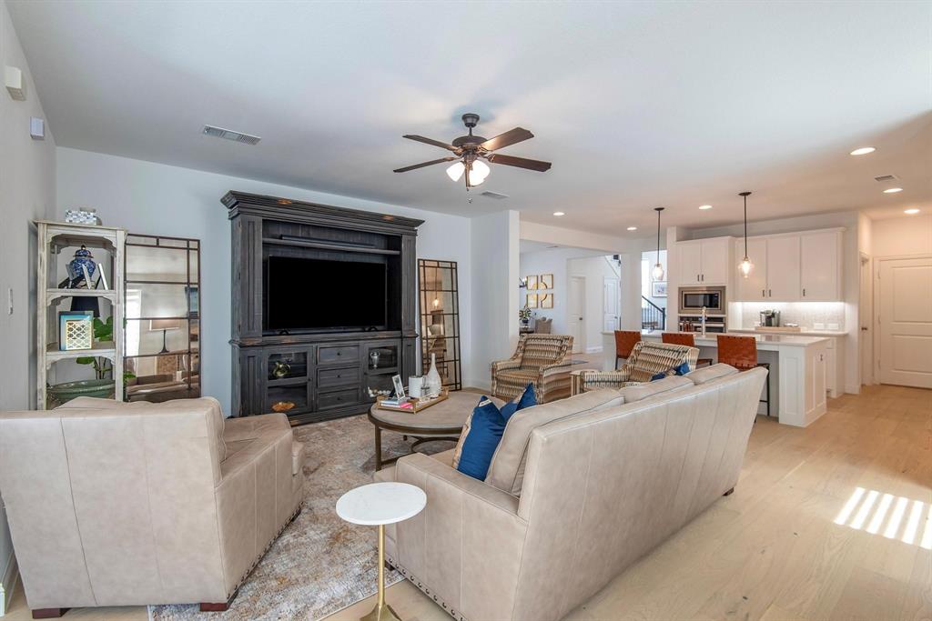 Castle Hills-Ph 10a Carrollton - Residential