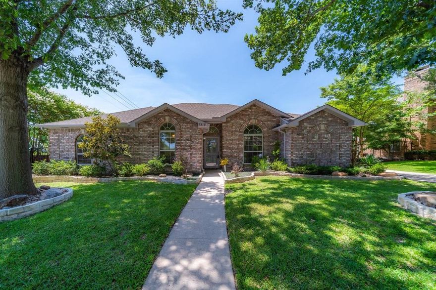 BACK ON MARKET. NO FAULT OF SELLER! Enjoy low energy costs with brand-new solar panels—April’s electric bill was under $20! This beautifully renovated luxe kitchen is designed for entertaining, featuring modern finishes and thoughtful details throughout. Nestled in a highly sought-after neighborhood with views of Lake Ray Hubbard, this home offers both tranquility and convenience, with easy access to major thoroughfares and no HOA. The property boasts impressive curb appeal, established landscaping, and a greenbelt backdrop with walking paths. Inside, an expansive floor plan provides flexibility with two spacious living areas and two dining spaces, perfect for any lifestyle. Enjoy the bonus room connected to the master suite, offering serene lake views and abundant natural light. The split floor plan ensures privacy, while fresh paint, new windows, and quality built-ins enhance comfort and value. 
This is a lovely home in a stellar location—move-in ready with room to add your own personal touches!