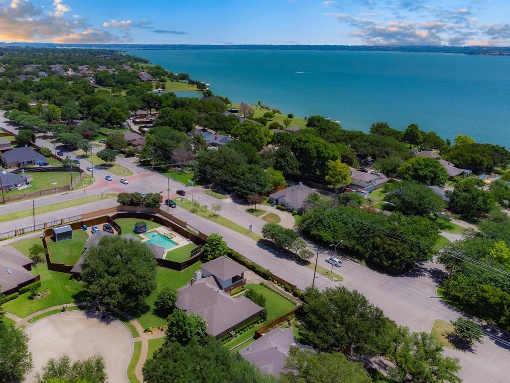 Lake Highlands Lake Ray Hubbard - Residential