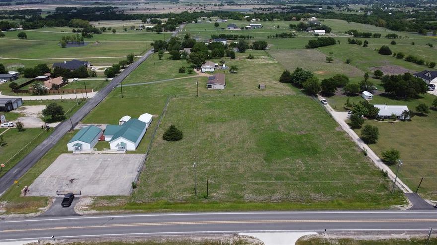 Located in an unincorporated area with no zoning regulations, this property offers flexibility for:

Residential development
Mobile or manufactured homes
Tiny homes
RV living
Short-term rental opportunities
Investment property
 

Nearby Attractions

Neighboring homes average value: $462,367
Downtown Plano – 32 minutes
Klyde Warren Park (Dallas) – 37 minutes
Dayspring Nature Preserve – 40 minutes
 

Don’t miss this opportunity to build your dreams and own this 2.0-acre non-wooded property with paved access in a desirable area of Collin County, just outside of city limits. Enjoy your rural yet residential and well up-kept surroundings at your new lot. Contact us today for more information or to schedule a showing.