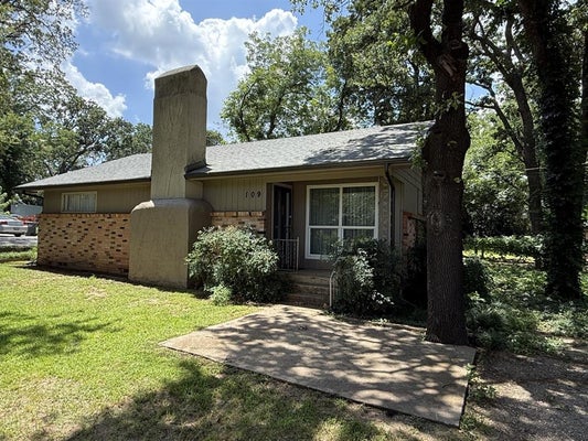 109 CHURCHILL LN, POTTSBORO, TX 75076 - Image 7b09d045efd8a12d4589cf19960a7b4d/1104475247